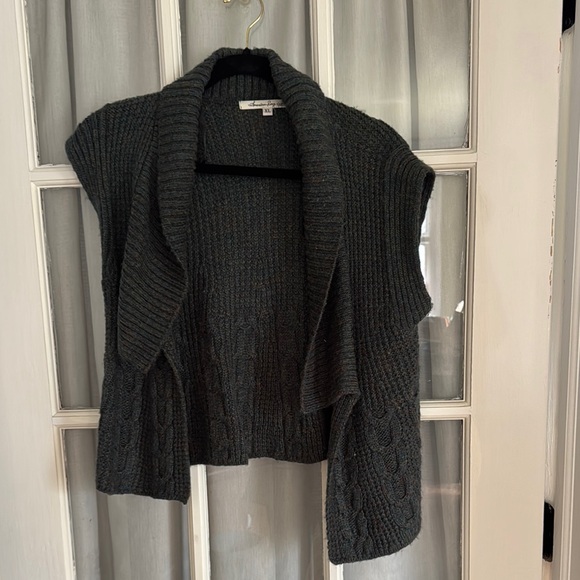 Women's Gray Cable Knit Sweater Vest - Picture 1 of 4